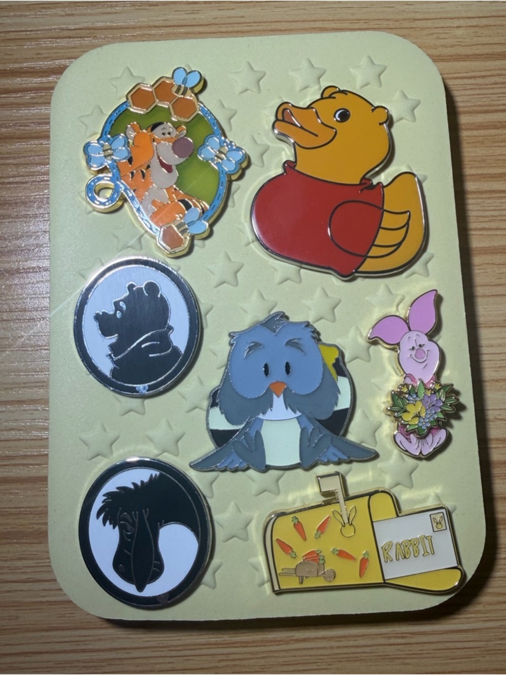Disney Winnie the Pooh Pin Lot+ Pin Folio